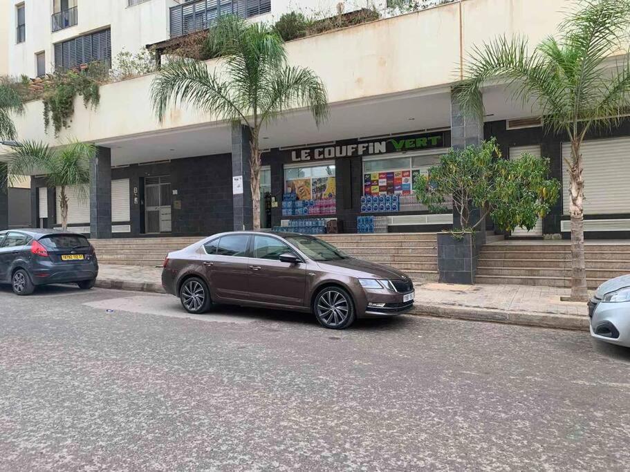 F5 -5 Bedrooms Apt- Hasnaoui Avec Parking Algeria * Oran